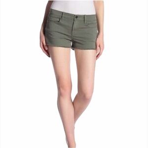 FRAME Denim Le Cutoff Raw Hem Platoon Shorts